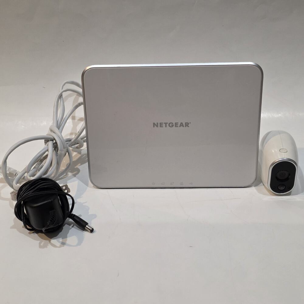 NETGEAR VMB3000 Arlo Camera Base station & (1) Camera